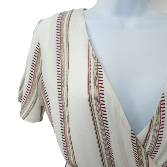 Sadie And Sage Striped Romper Size S Tie Belt Back Zip Lined Deep V Neck - Picture 15 of 16